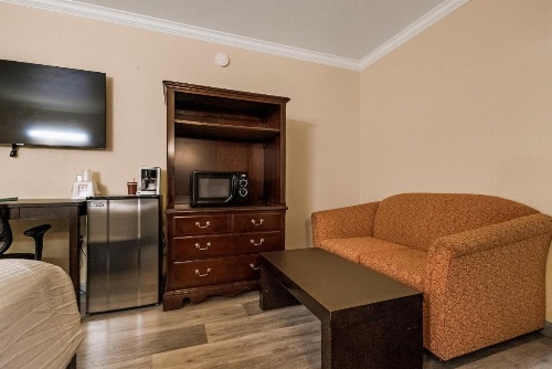 Country Inn Sonora image 47